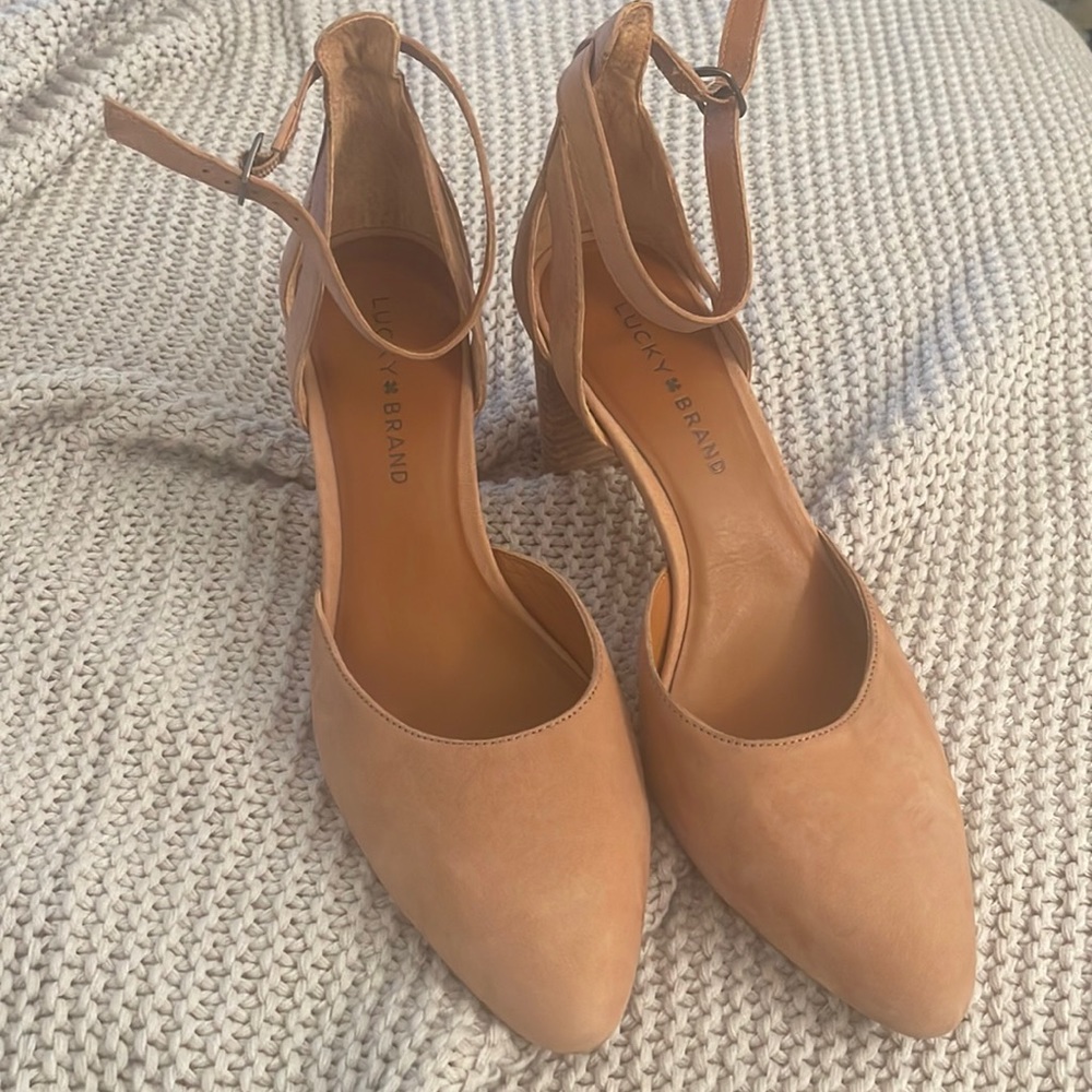 Lucky Brand ankle strap block heel sandal nude tan beige work date night chic